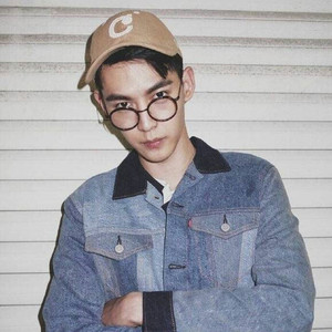 新疆旱厕拉屎视频最新
